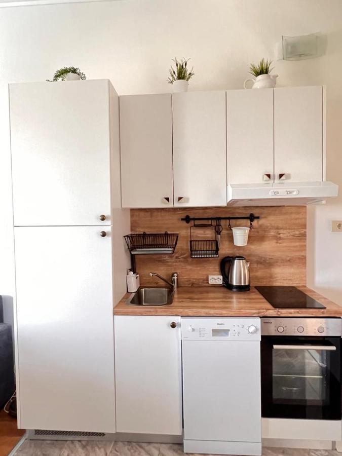 קלנוביצה Apartments Valentinovo מראה חיצוני תמונה